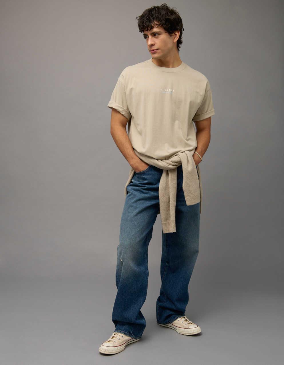 AEオーバーサイズ・グラフィックTシャツ