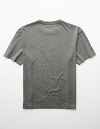 AEスタンダードフィットロゴグラフィックTシャツ