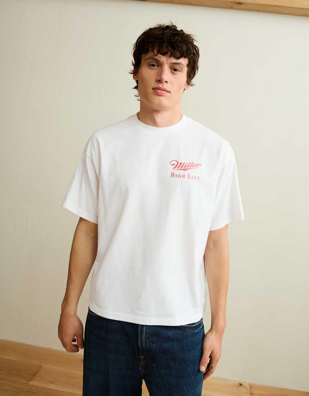 AE ボクシーフィット ミラービール グラフィックTシャツ